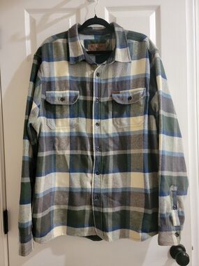 Orvis Plaid Flannel Shirt in Blue, Gray, Cream. Heavy.